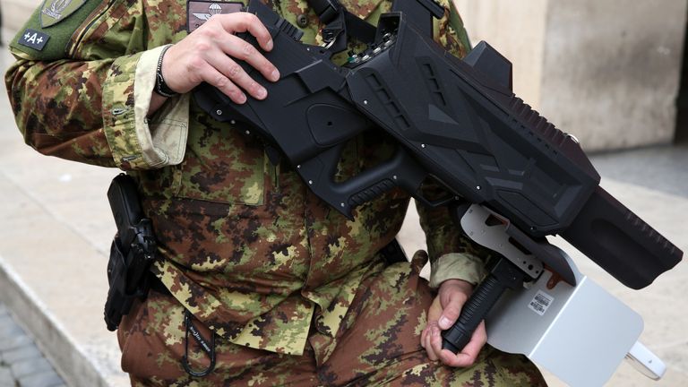 Anti Drone gun for the Pope's funeral