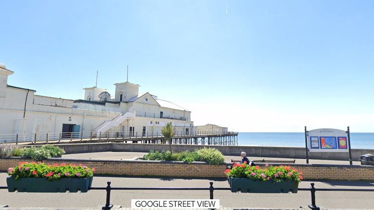 Man arrested after stabbing near Bognor Regis pier