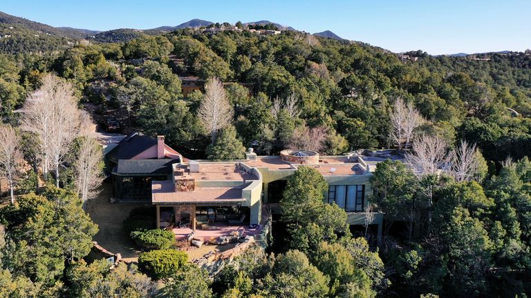 The house owned by actor Gene Hackman and his wife Betsy Arakawa.  Pic: AP/Roberto E. Rosales