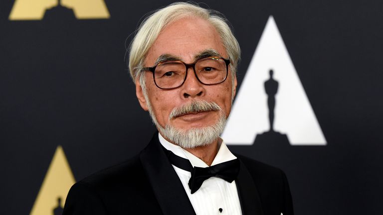 Honoree Japanese film director and animator Hayao Miyazaki poses during the Academy of Motion Picture Arts and Sciences Governors Awards in Los Angeles, California November 8, 2014. REUTERS/Kevork Djansezian (UNITED STATES - Tags: ENTERTAINMENT)