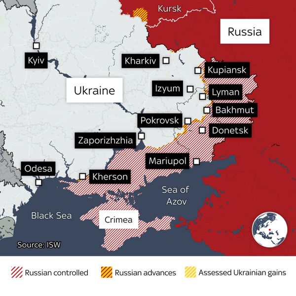 A map showing Ukraine, Russia and Crimea